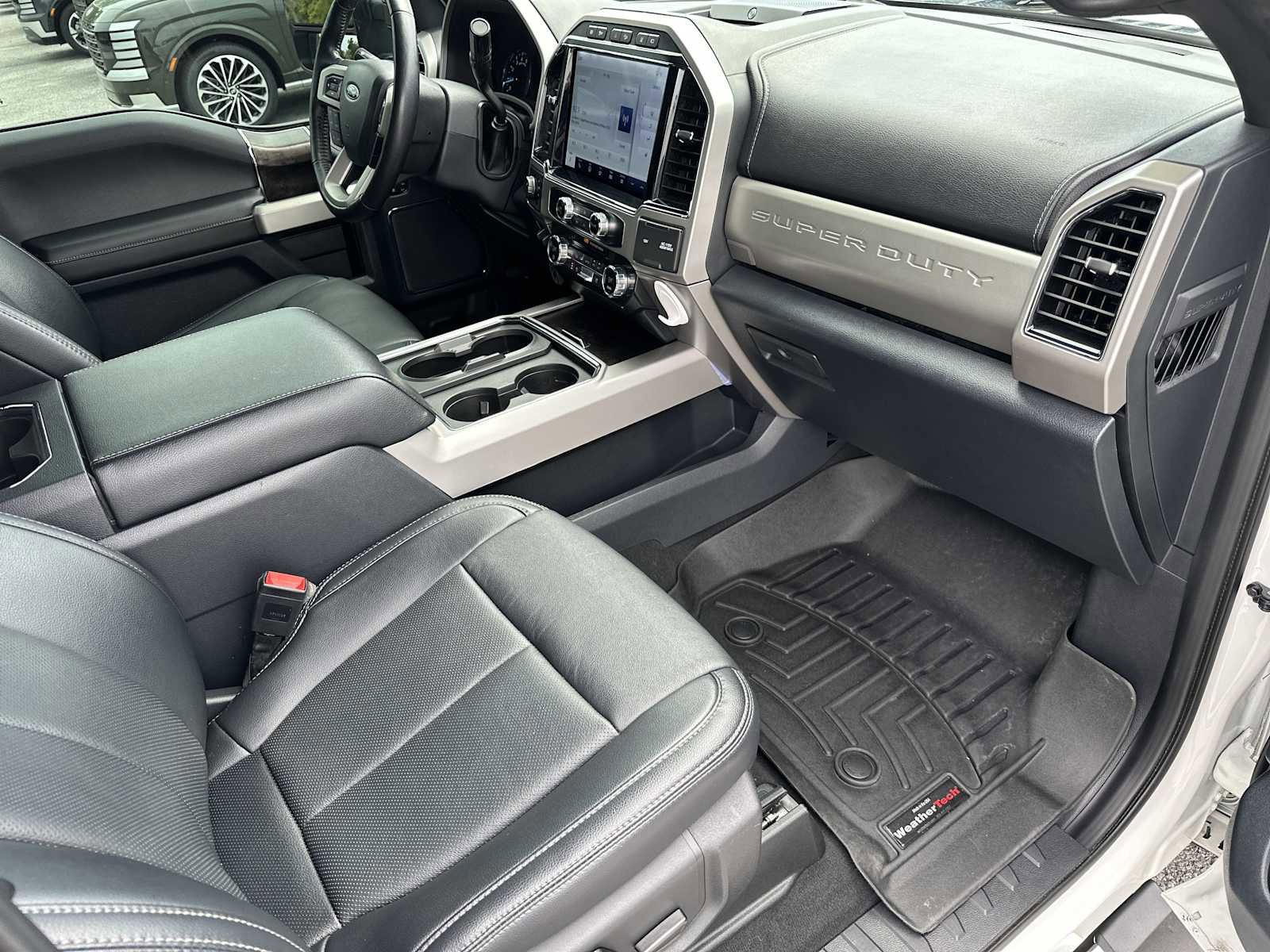 Used 2022 Ford F350 Lariat w/ Lariat Ultimate Package image 28