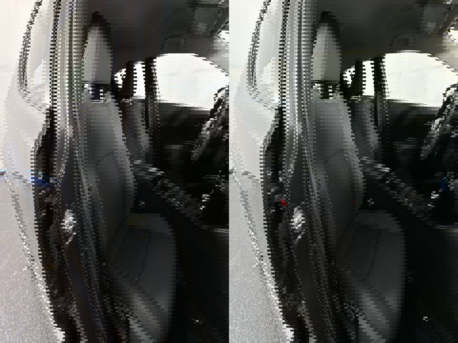 Used 2021 Toyota C-HR LE image 30