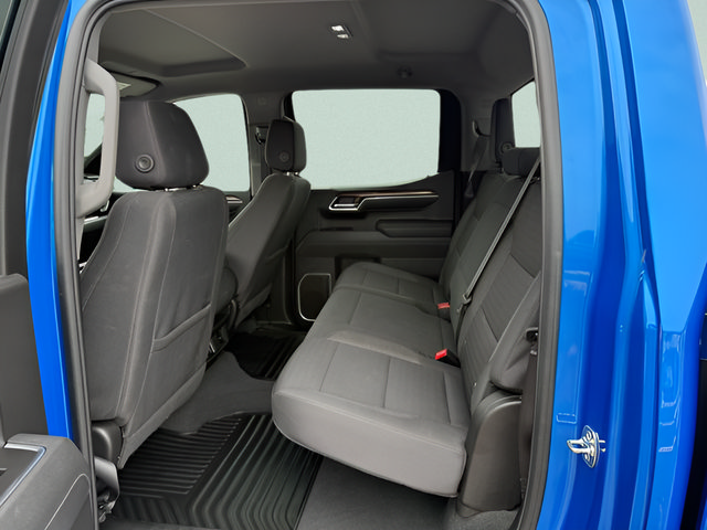 Used 2025 Chevrolet Silverado 1500 LT AWD/4WD image 5
