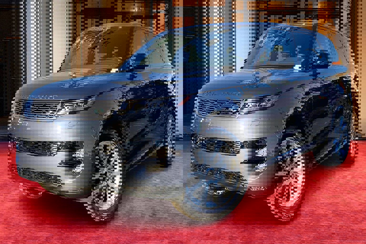 New 2026 Land Rover Range Rover Sport SE