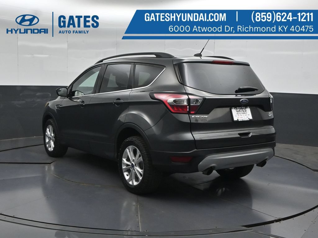 Used 2018 Ford Escape SE AWD/4WD image 8