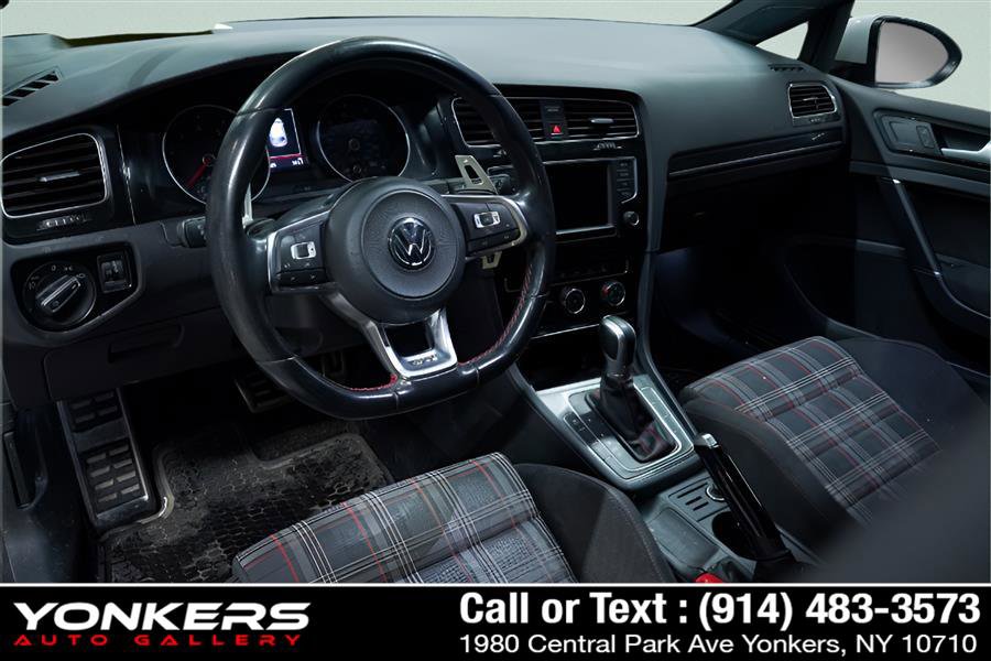 Used 2017 Volkswagen GTI S FWD image 60