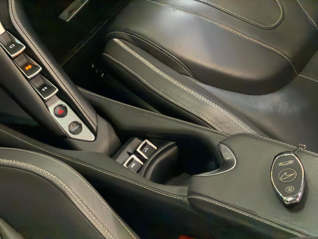 Used 2020 McLaren 720S Performance RWD image 34