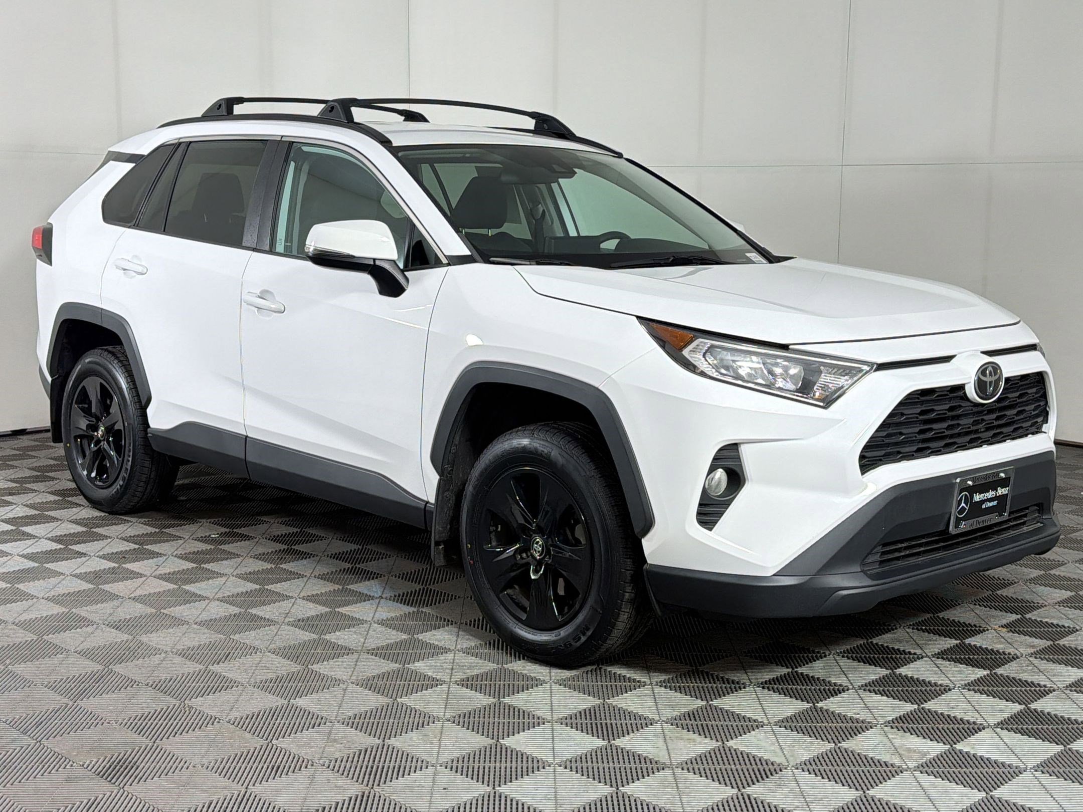 Used 2021 Toyota RAV4 XLE image 7