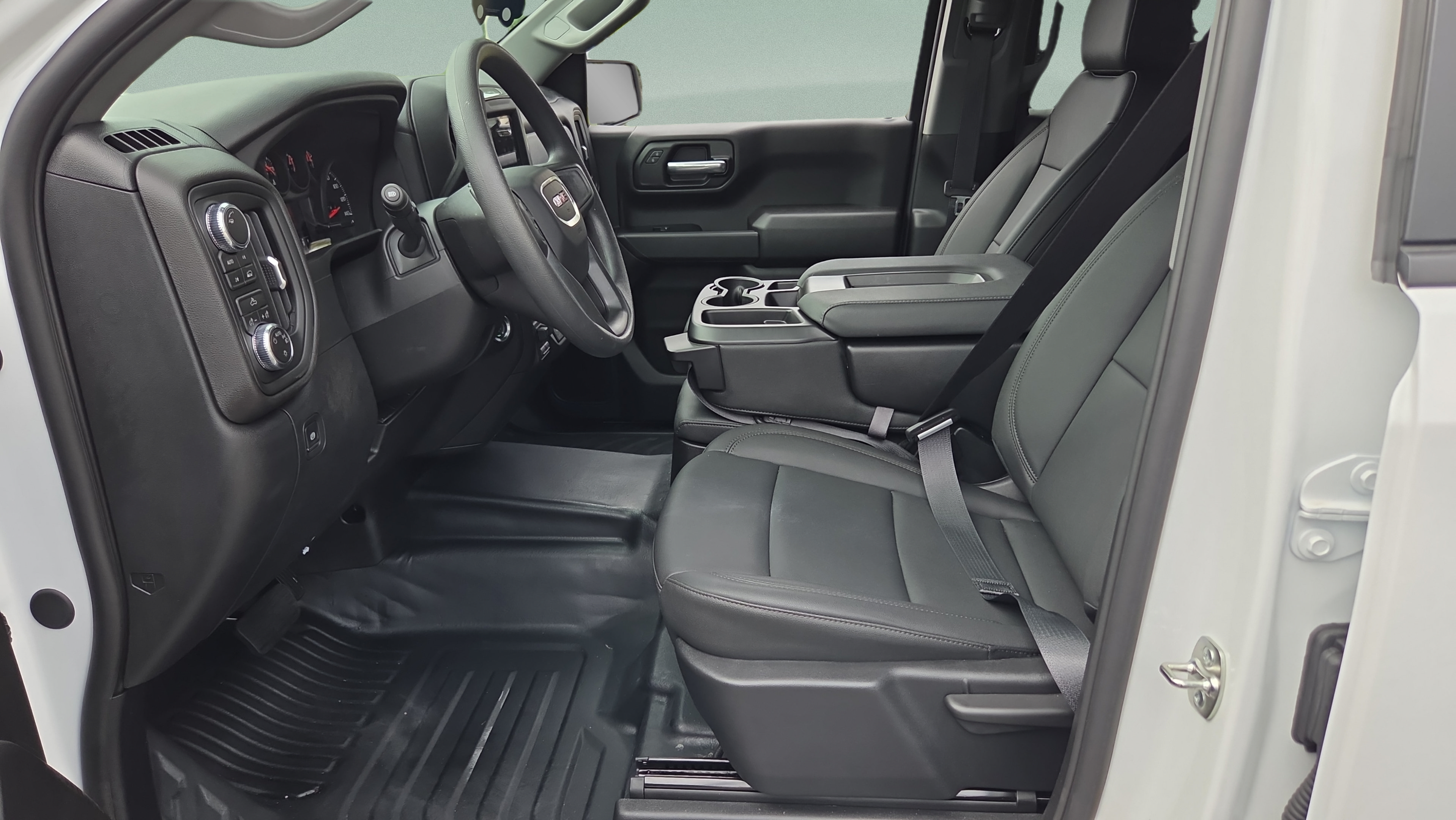 New 2026 GMC Sierra 1500 Pro w/ Pro Value Package AWD/4WD image 9