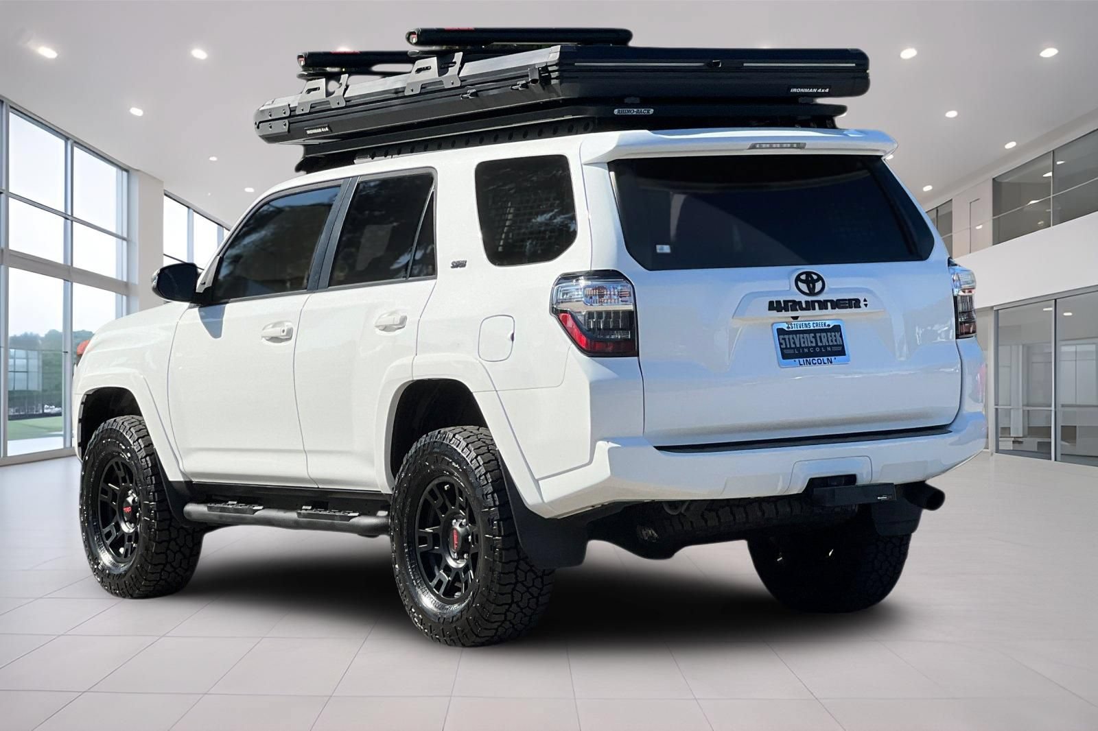 Used 2023 Toyota 4Runner SR5 Premium w/ Moonroof Package AWD/4WD image 6