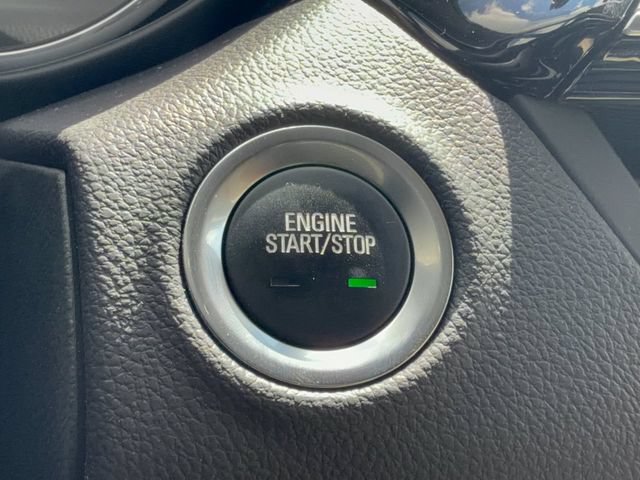 Used 2018 Buick Envision Essence FWD image 25