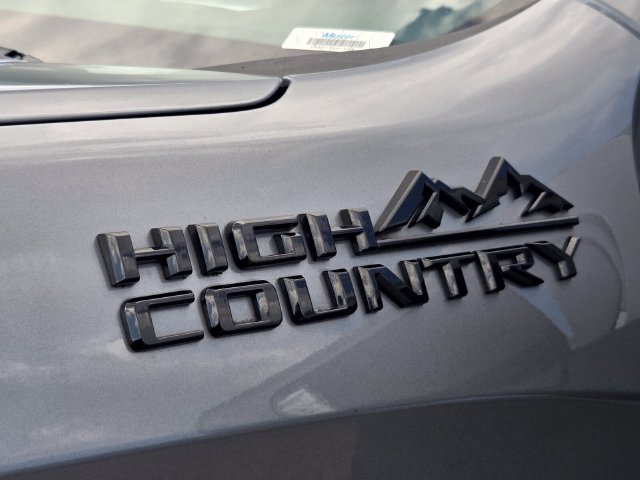 Used 2022 Chevrolet Silverado 1500 High Country w/ LPO, Dark Essentials Package AWD/4WD image 27