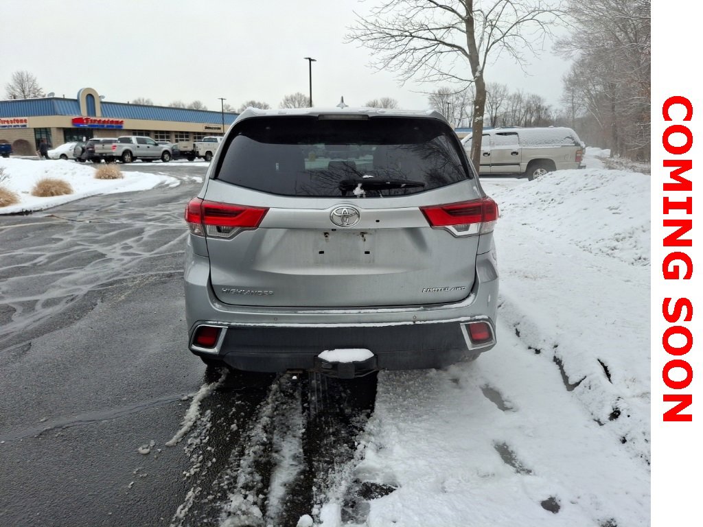 Used 2018 Toyota Highlander Limited image 5