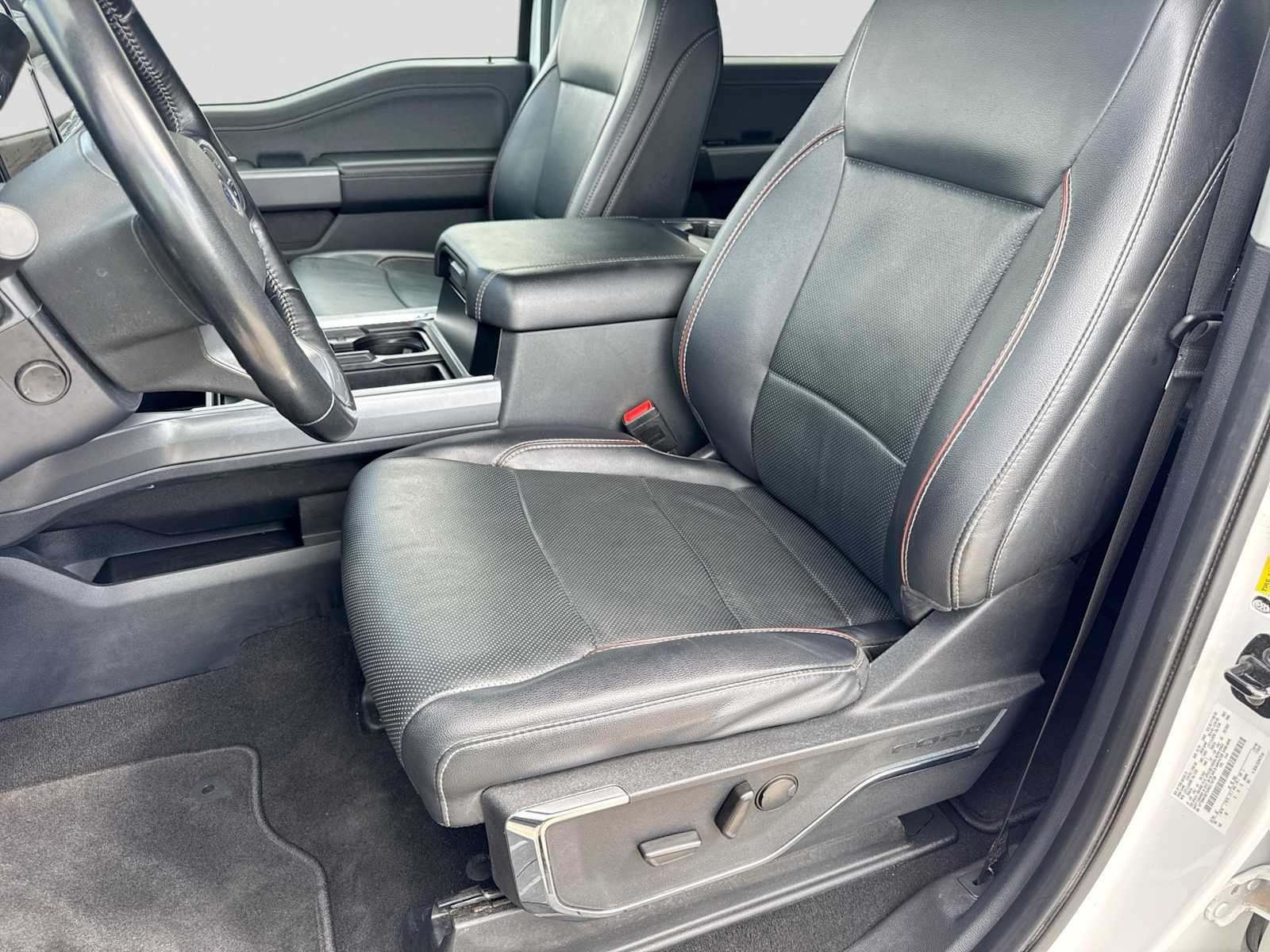 Used 2024 Ford F250 Lariat w/ Chrome Package AWD/4WD image 15