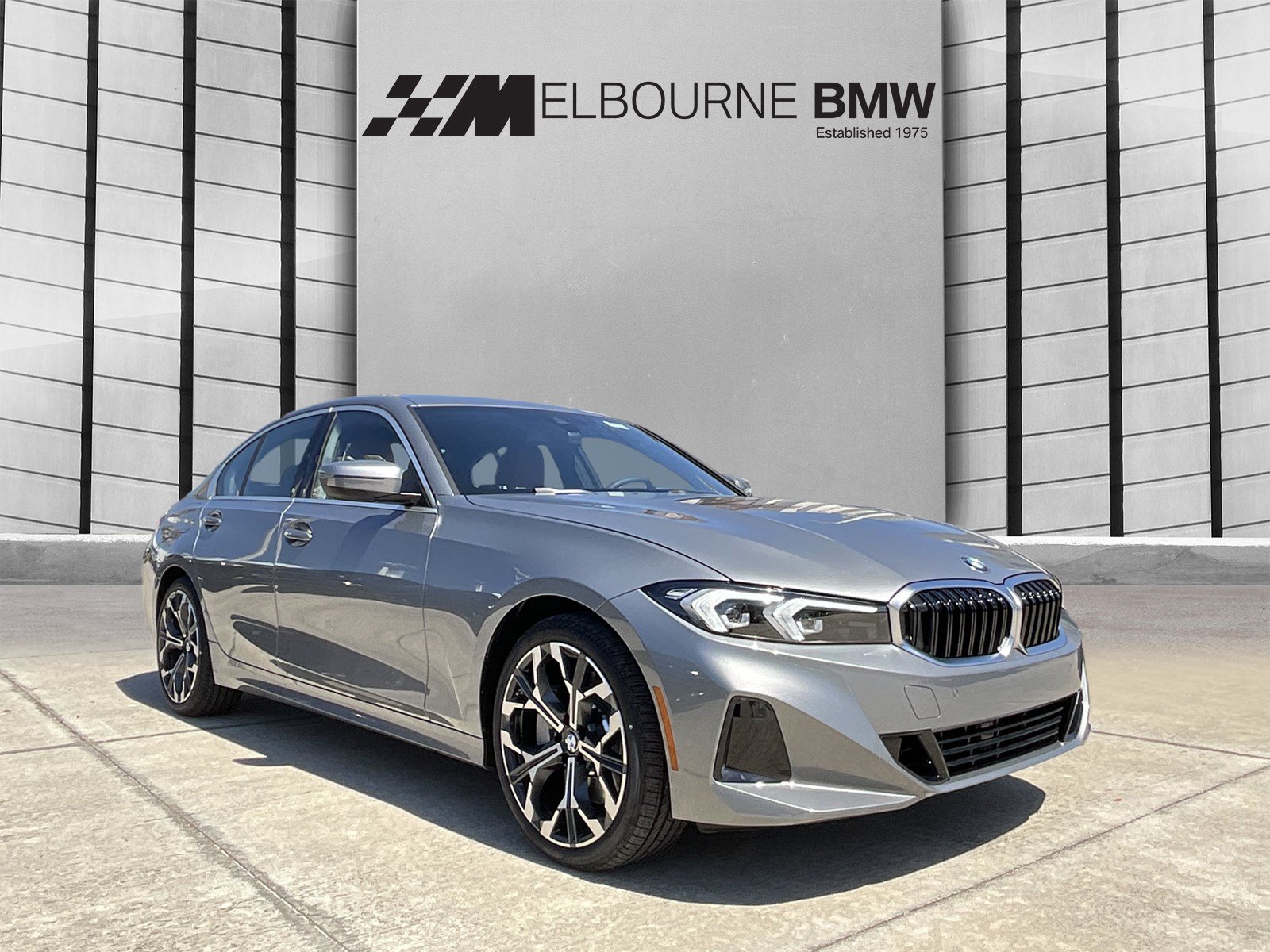 Used 2026 BMW 330i Sedan w/ Premium Package RWD image 1