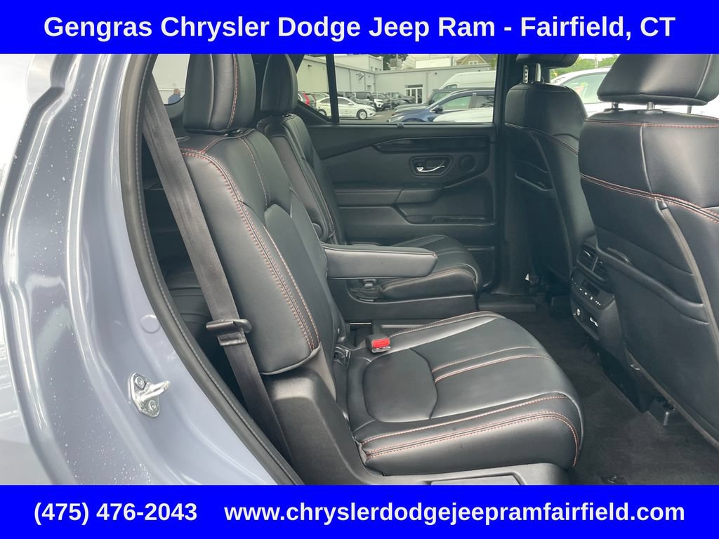 Used 2023 Honda Pilot TrailSport image 26