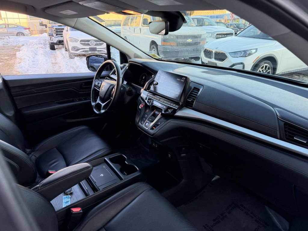 Used 2025 Honda Odyssey EX-L image 15
