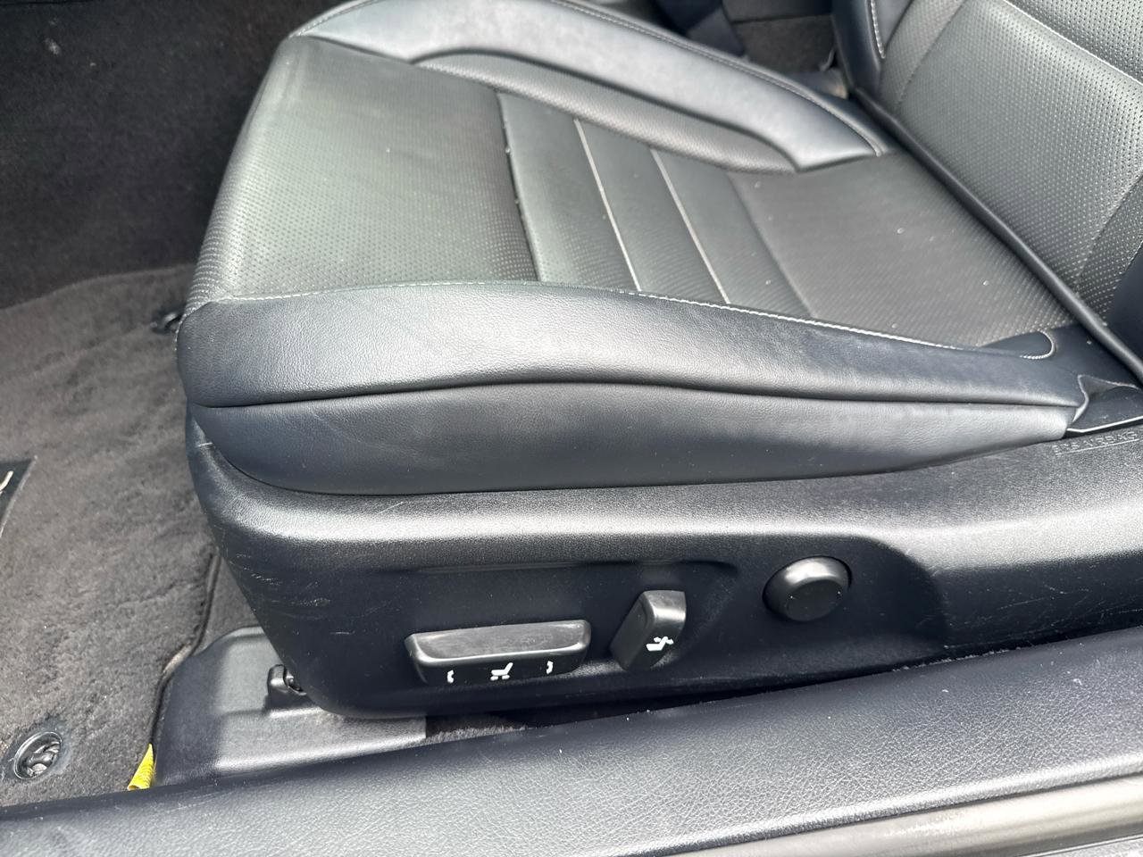 Used 2015 Lexus RC 350 w/ Navigation System Package image 11