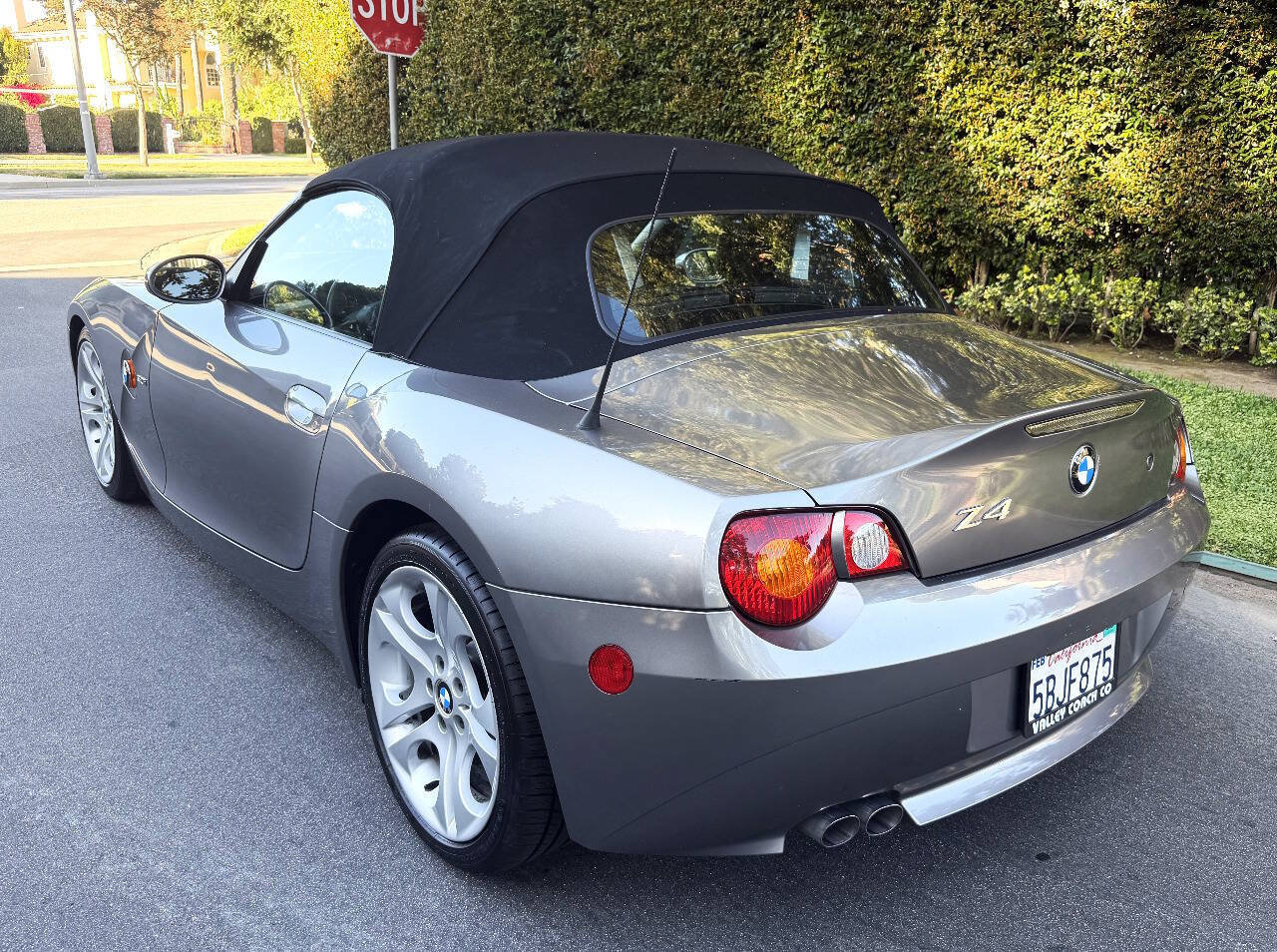 Used 2003 BMW Z4 3.0i RWD image 6