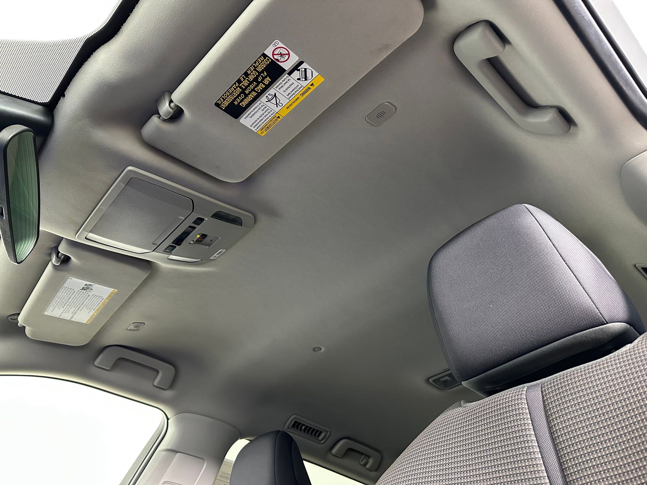 Used 2024 Toyota Highlander LE image 14