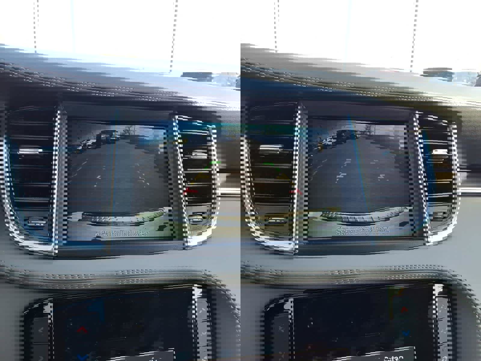 Used 2023 INFINITI QX50 Luxe image 15