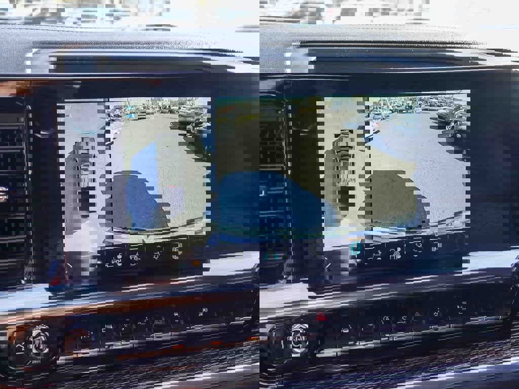 Used 2022 GMC Sierra 1500 Elevation w/ Elevation Premium Package image 22