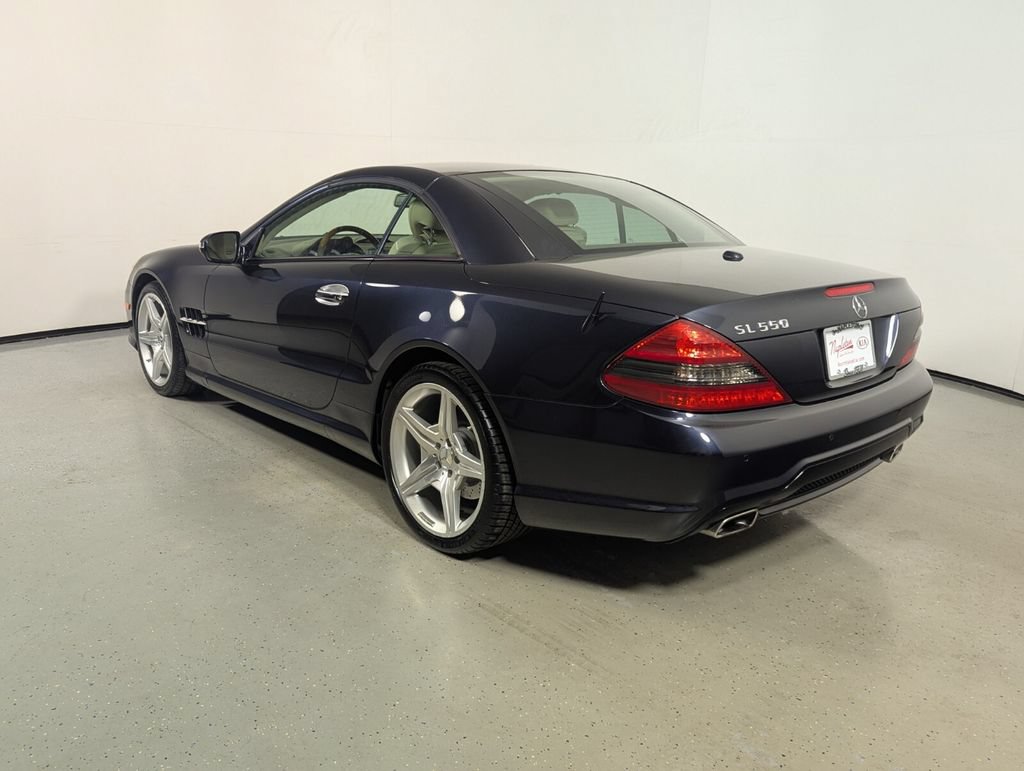 Used 2009 Mercedes-Benz SL 550 image 5