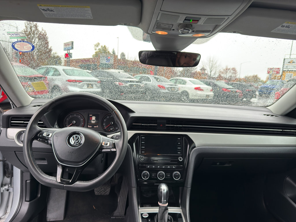 Used 2021 Volkswagen Passat 2.0T SE image 12