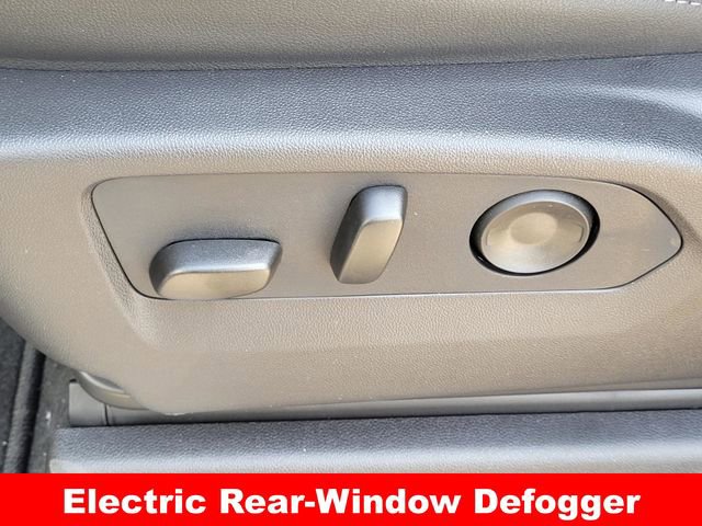 New 2026 GMC Sierra 1500 SLT image 25