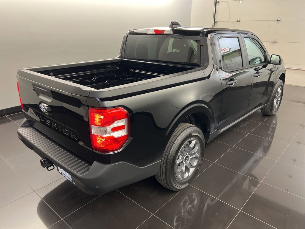 New 2025 Ford Maverick XLT w/ XLT Luxury Package image 6