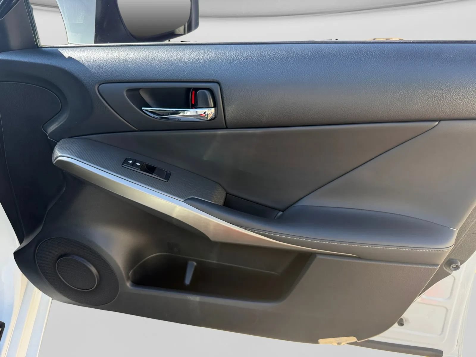 Used 2014 Lexus IS 250 w/ F-Sport Package RWD image 31