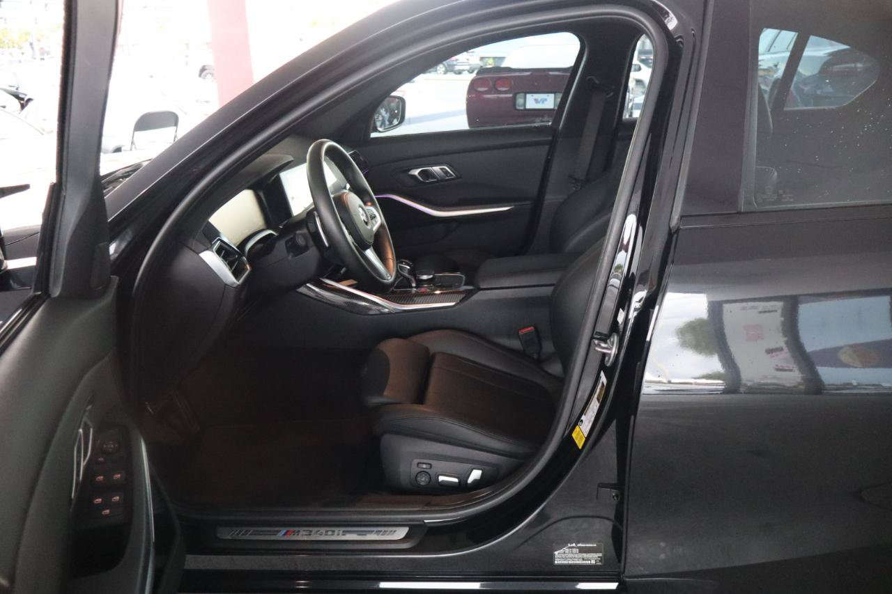 Used 2020 BMW M340i RWD image 15