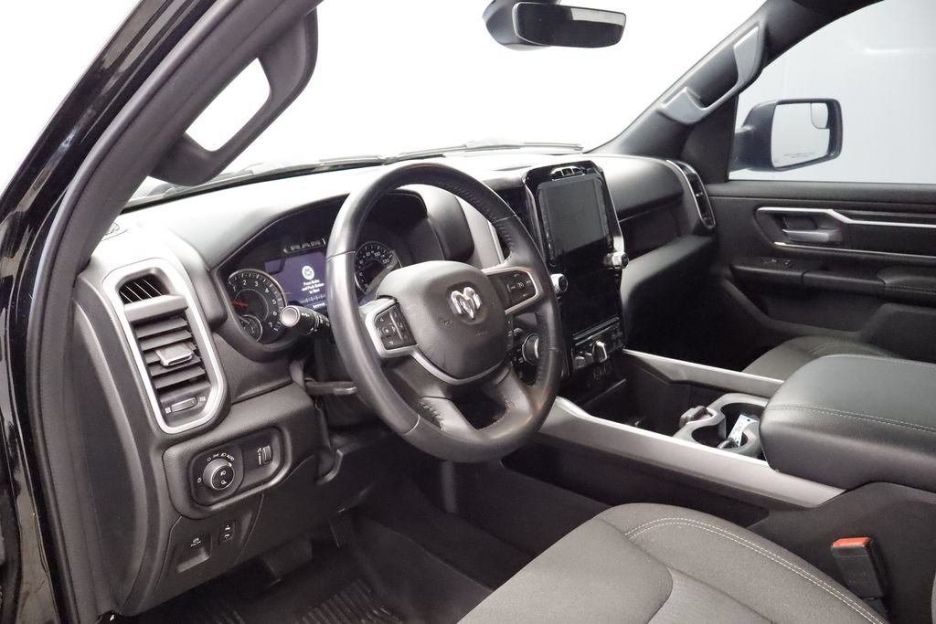 Used 2023 RAM 1500 Big Horn AWD/4WD image 35