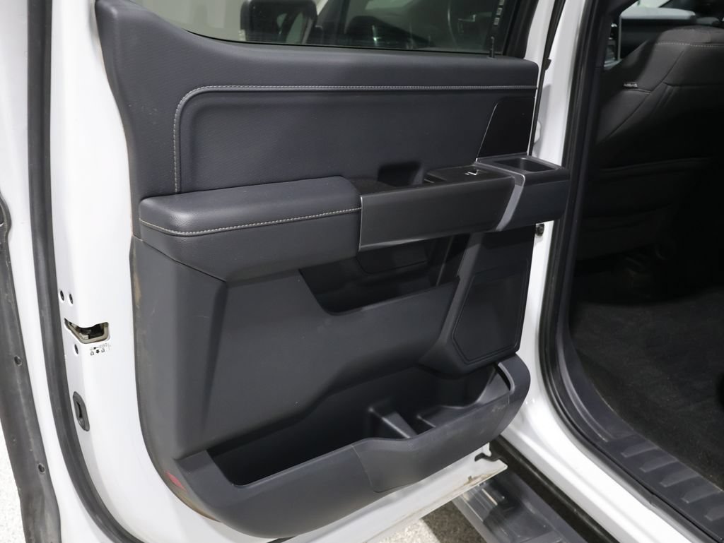 Used 2022 Ford F150 XLT w/ Equipment Group 302A High AWD/4WD image 18