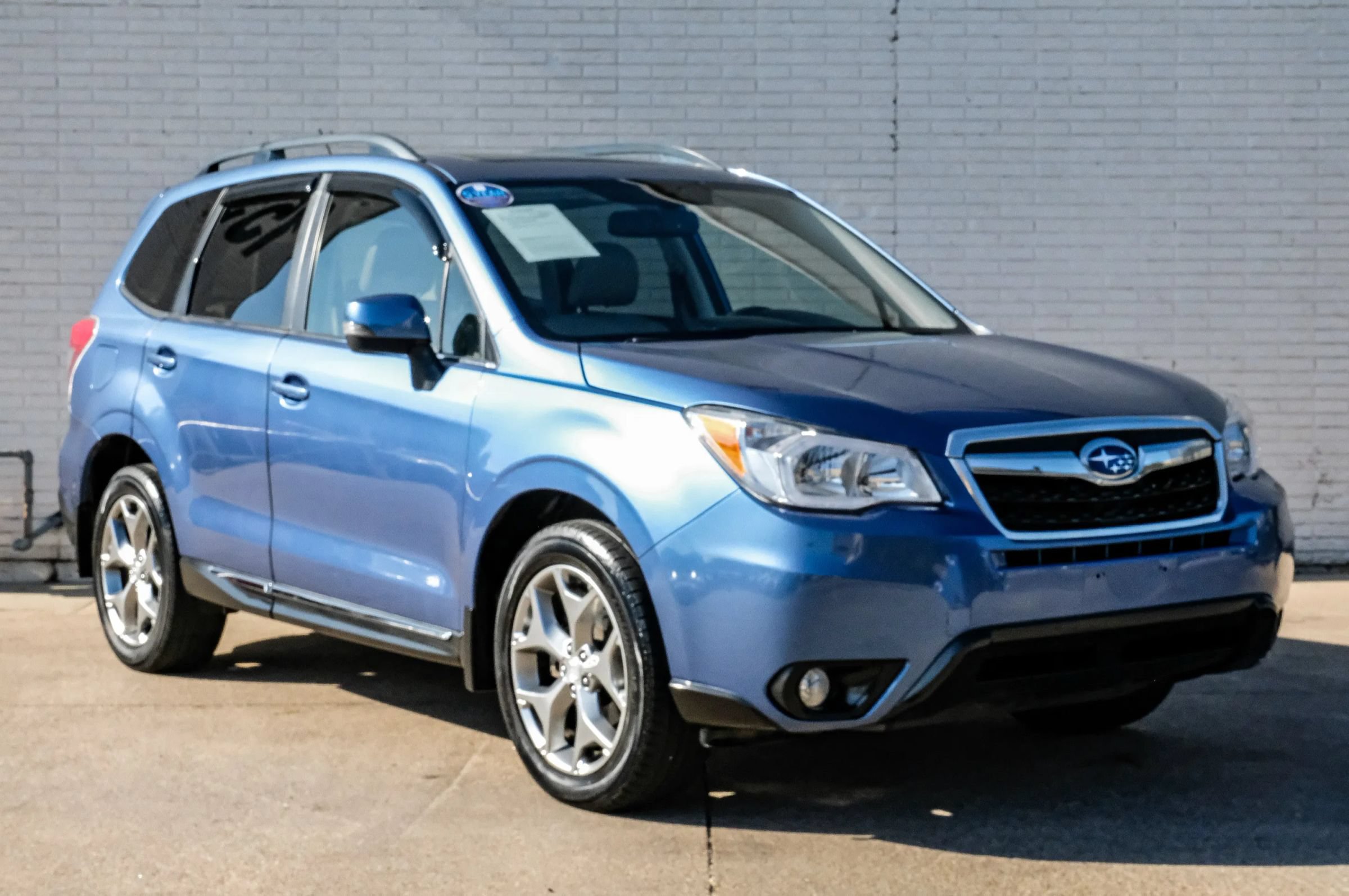 Used 2015 Subaru Forester 2.5i Touring AWD/4WD image 6