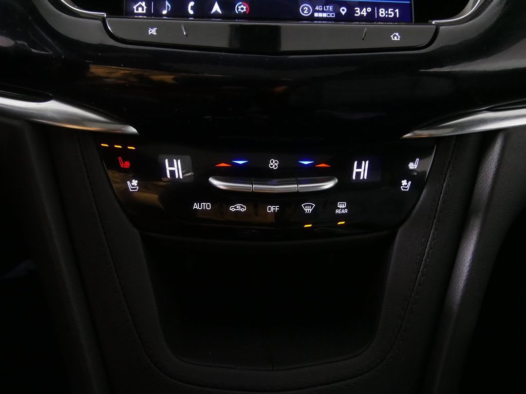 Used 2024 Cadillac XT6 Sport w/ Technology Package AWD/4WD image 31