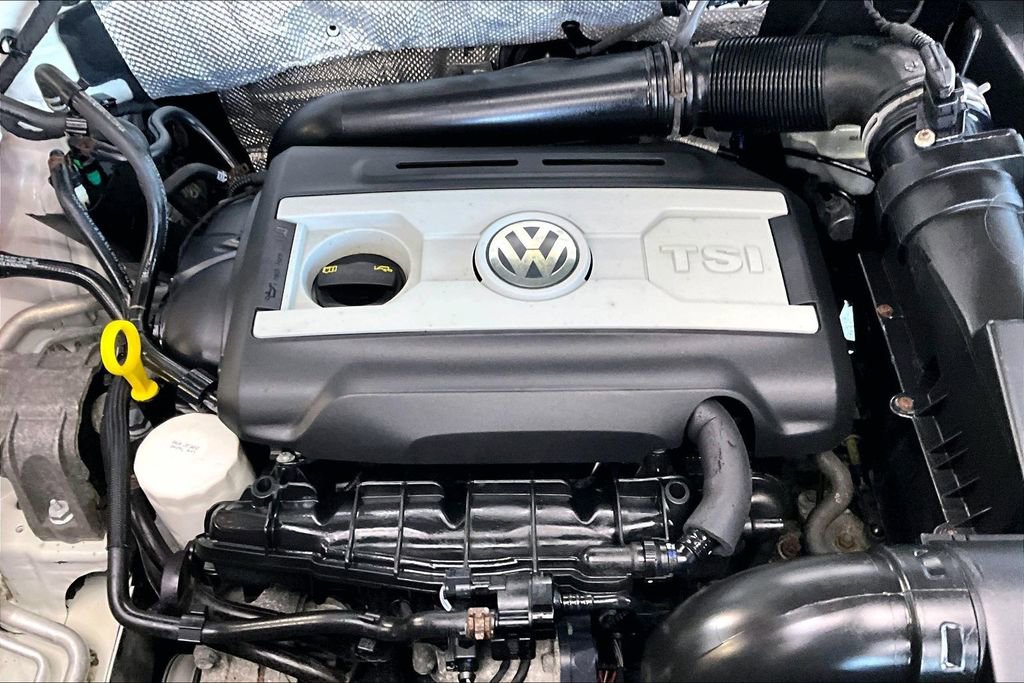Used 2017 Volkswagen Tiguan Wolfsburg Edition image 32