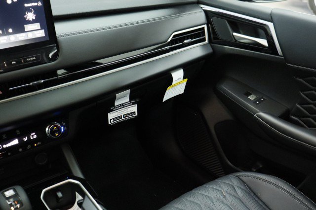New 2026 Mitsubishi Outlander SEL FWD image 21