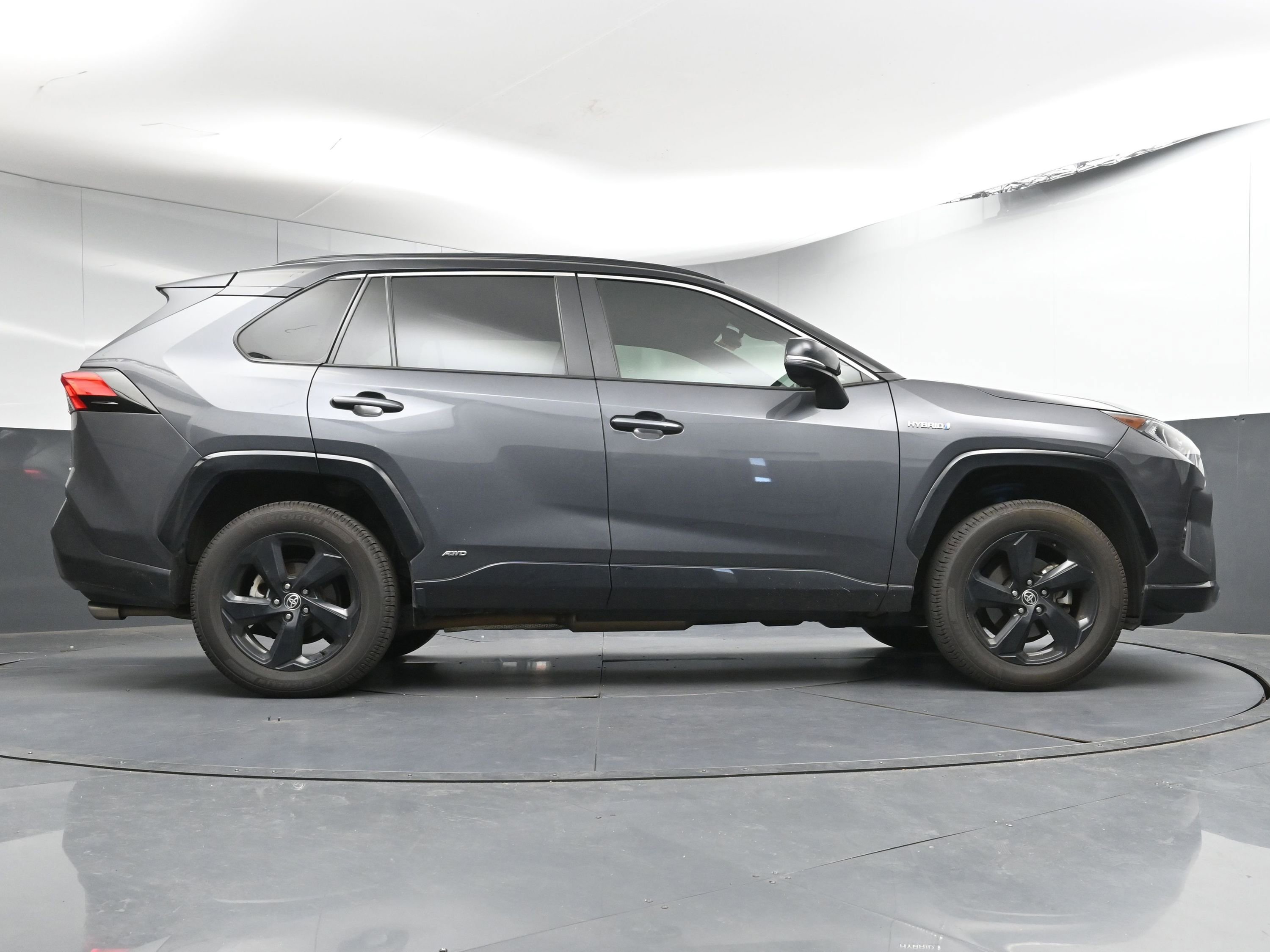 Used 2021 Toyota RAV4 XSE image 26