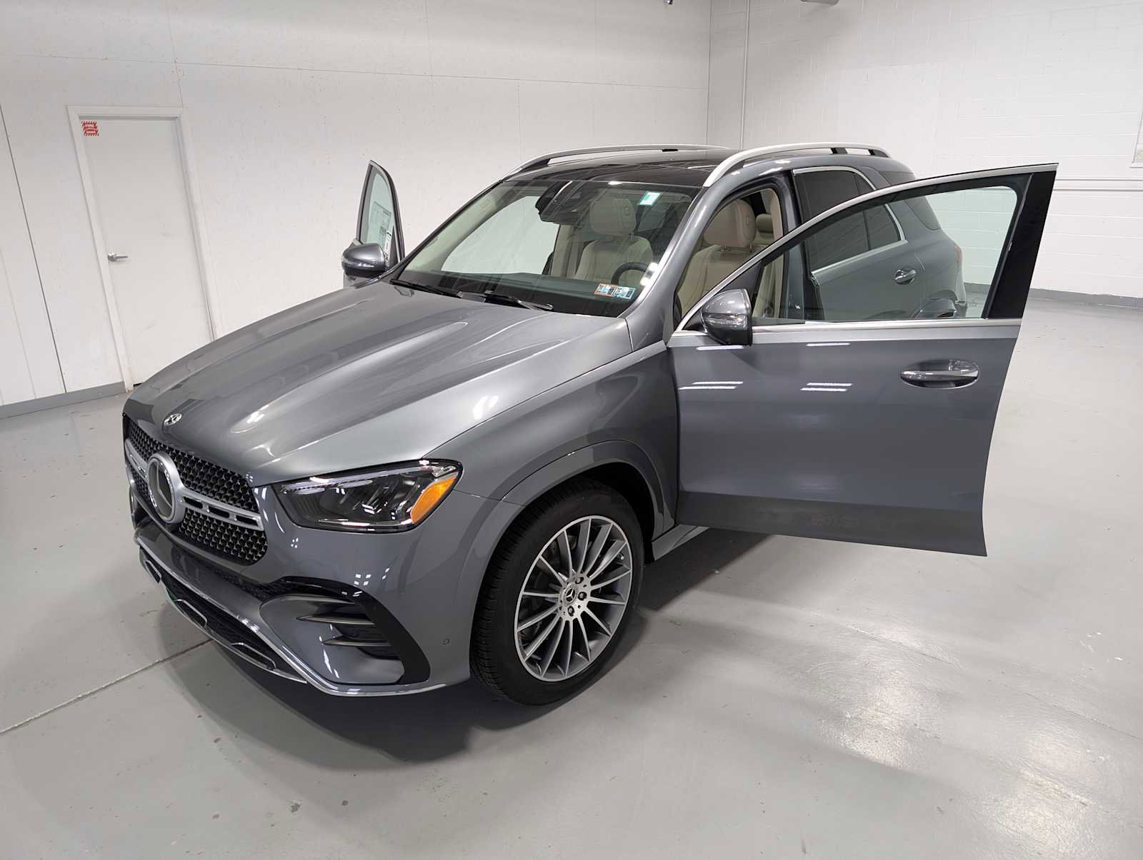 New 2026 Mercedes-Benz GLE 350 4MATIC image 14
