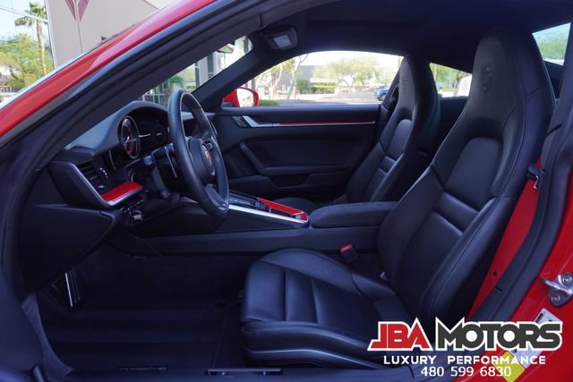 Used 2020 Porsche 911 Carrera S image 6