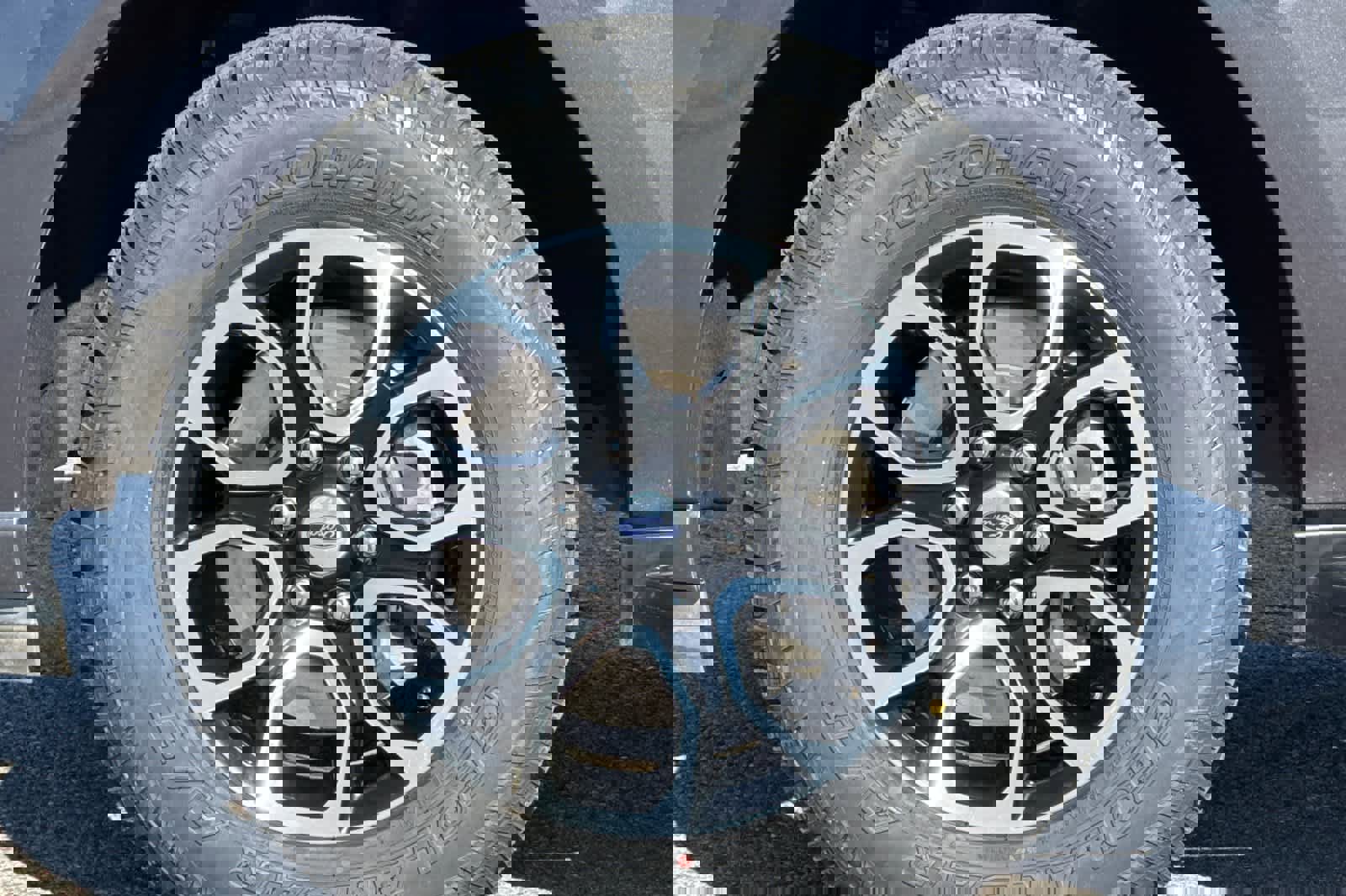 Certified 2024 Ford Expedition Max XLT image 28