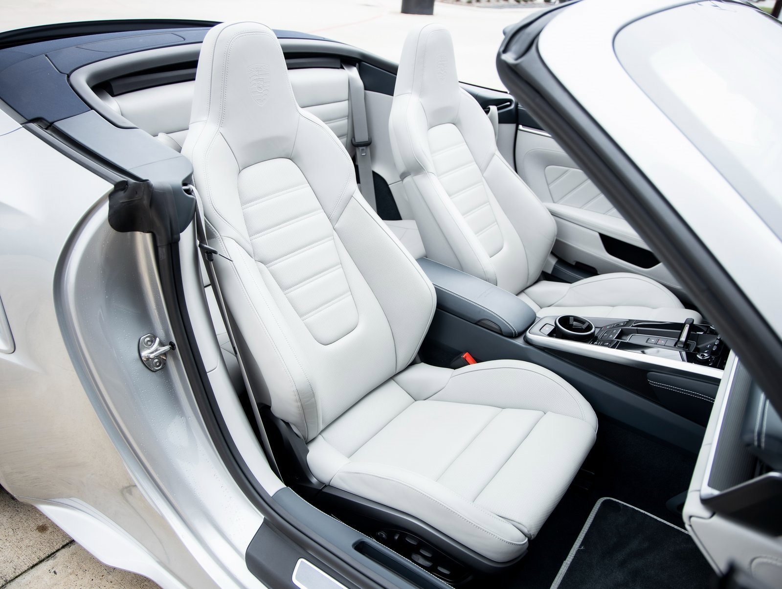 Used 2023 Porsche 911 Turbo S image 43