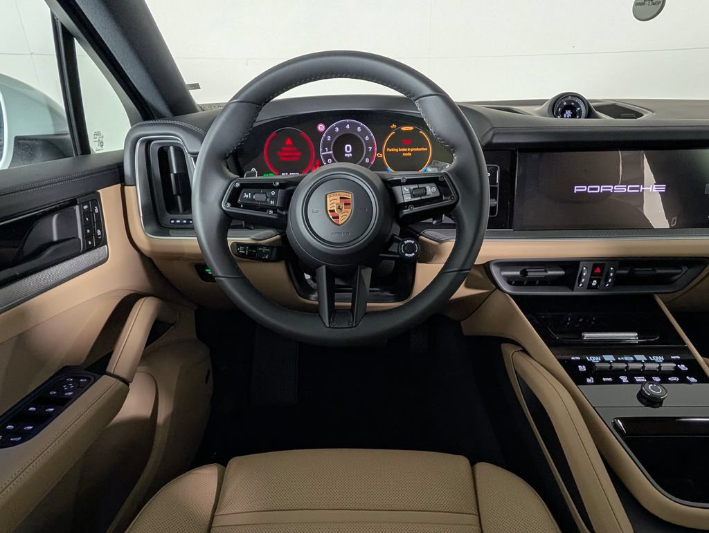 New 2026 Porsche Cayenne Coupe AWD/4WD image 21