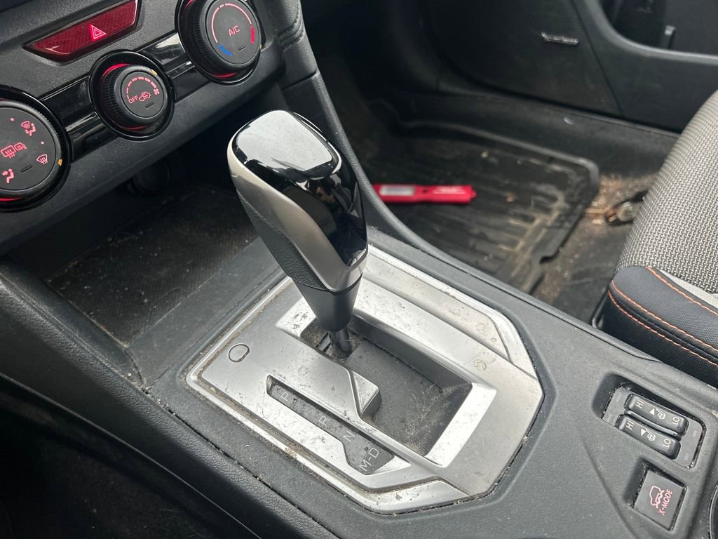 Used 2019 Subaru Crosstrek 2.0i Premium w/ Moonroof Package image 31