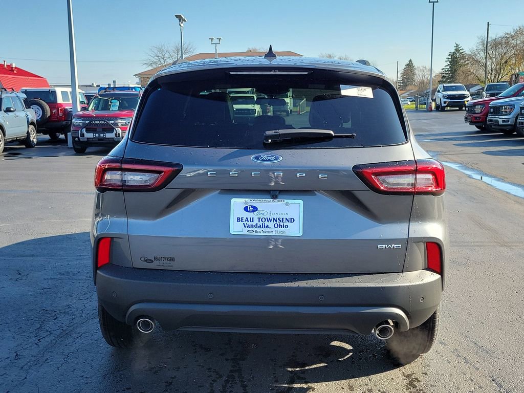 New 2026 Ford Escape ST-Line w/ Tech Pack #1 image 5