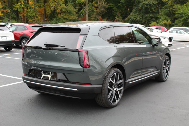 New 2027 Volvo EX60 Ultra AWD/4WD image 3
