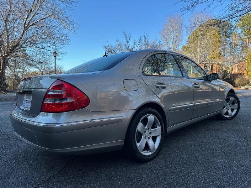Used 2006 Mercedes-Benz E 500 Sedan image 7