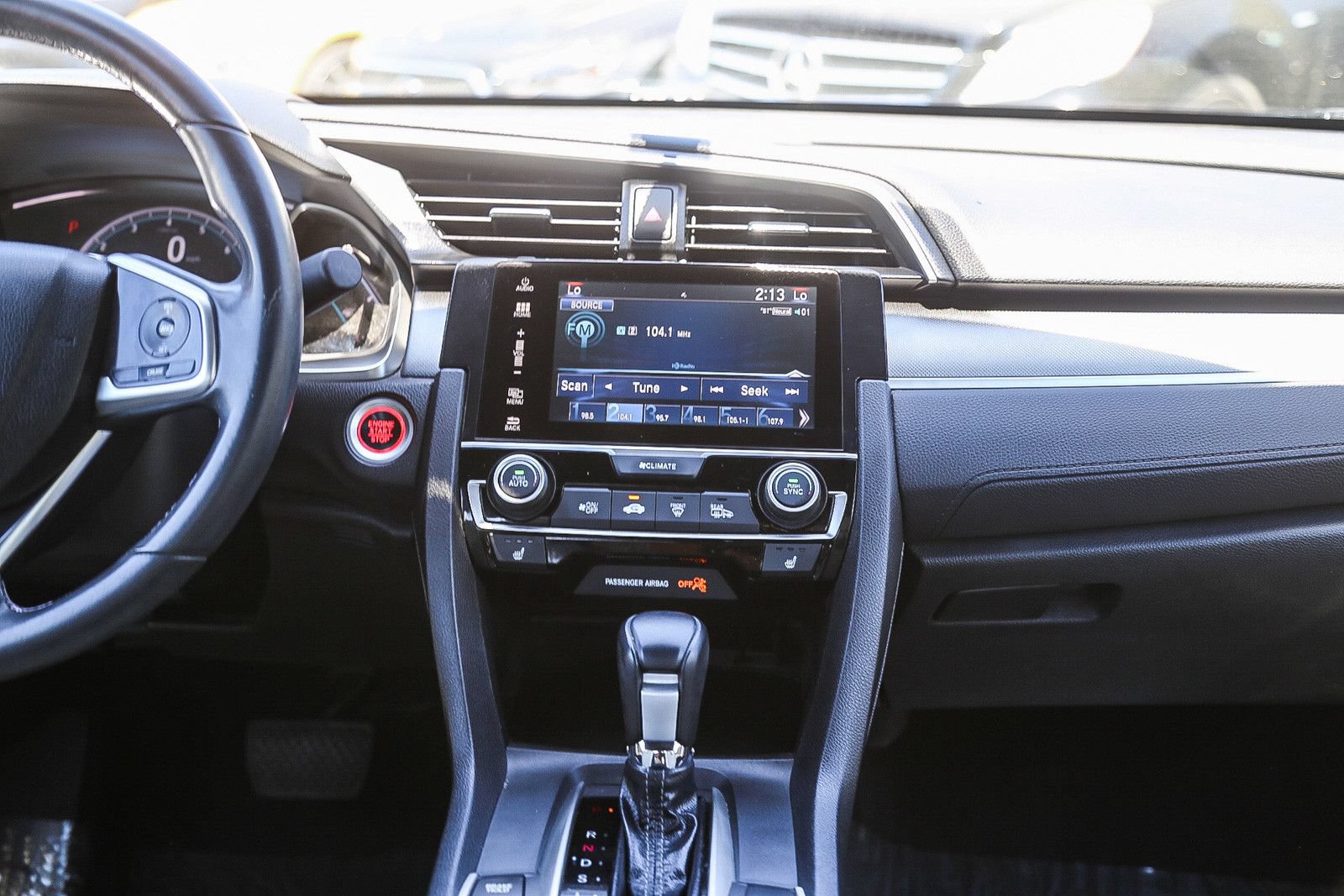 Used 2018 Honda Civic EX-T image 11