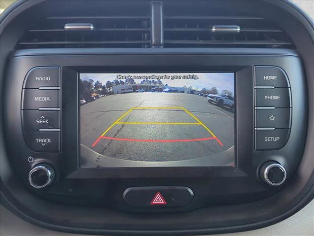 Used 2020 Kia Soul LX image 17