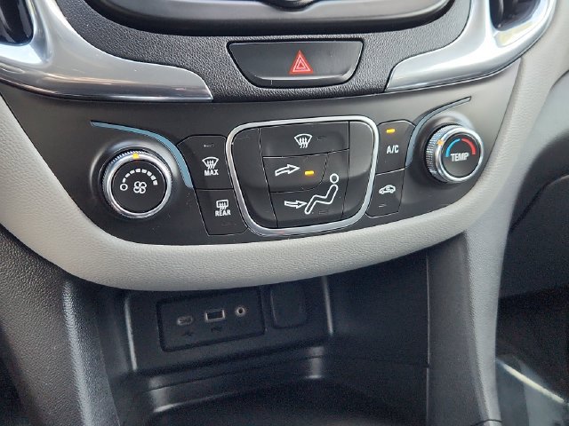 Used 2020 Chevrolet Equinox LS w/ LS Convenience Package FWD image 41