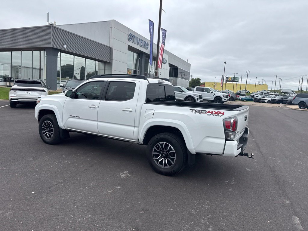 Used 2023 Toyota Tacoma TRD Sport w/ Technology Package AWD/4WD image 11