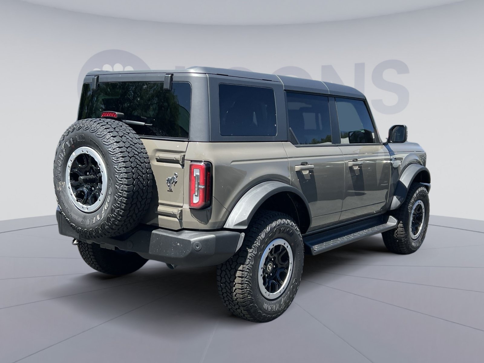 New 2025 Ford Bronco Outer Banks w/ Sasquatch Package AWD/4WD image 11