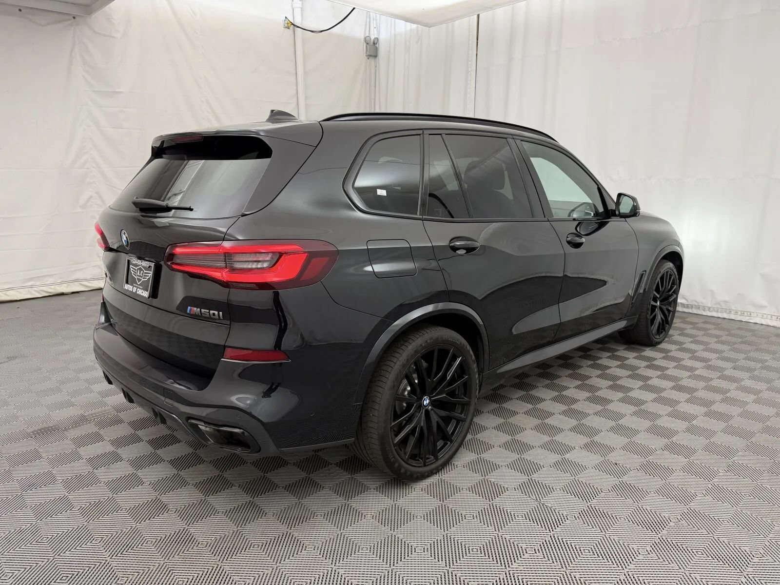 Used 2021 BMW X5 M50i w/ Executive Package AWD/4WD image 5